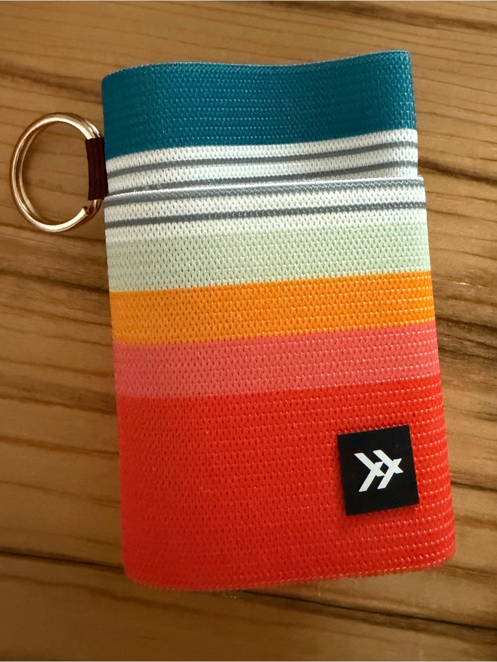 Thread Elastic Wallet in Crave Pattern